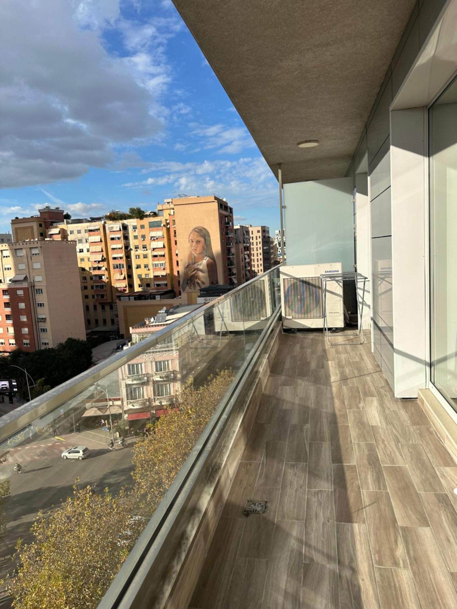 Free Parking Skanderbeg Square - Spacious Central Apartment 地拉那 外观 照片