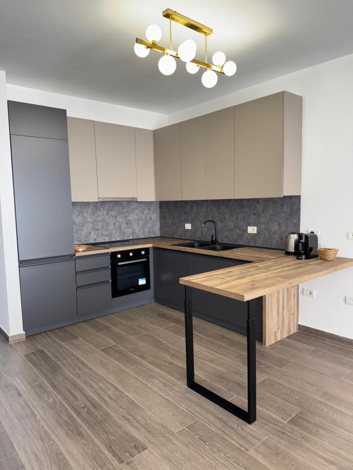 Free Parking Skanderbeg Square - Spacious Central Apartment 地拉那 外观 照片
