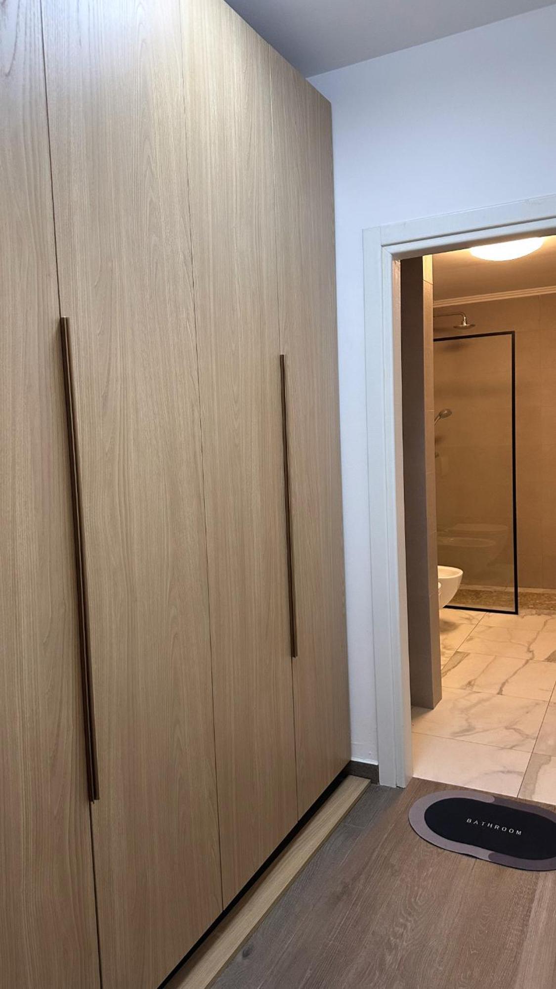 Free Parking Skanderbeg Square - Spacious Central Apartment 地拉那 外观 照片